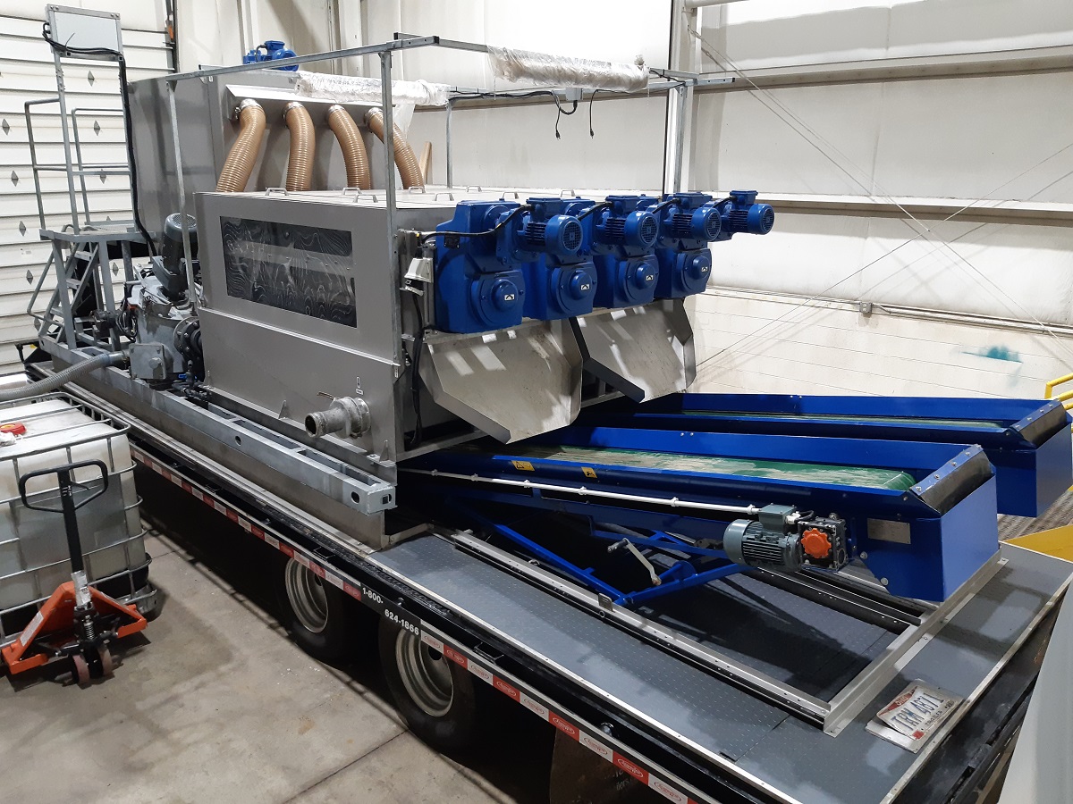 мобільна установка зневоднення осаду