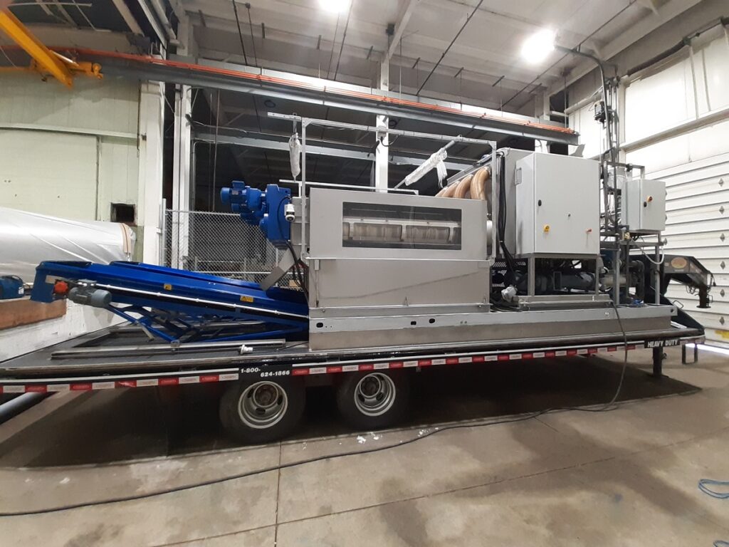 мобільна установка зневоднення осаду