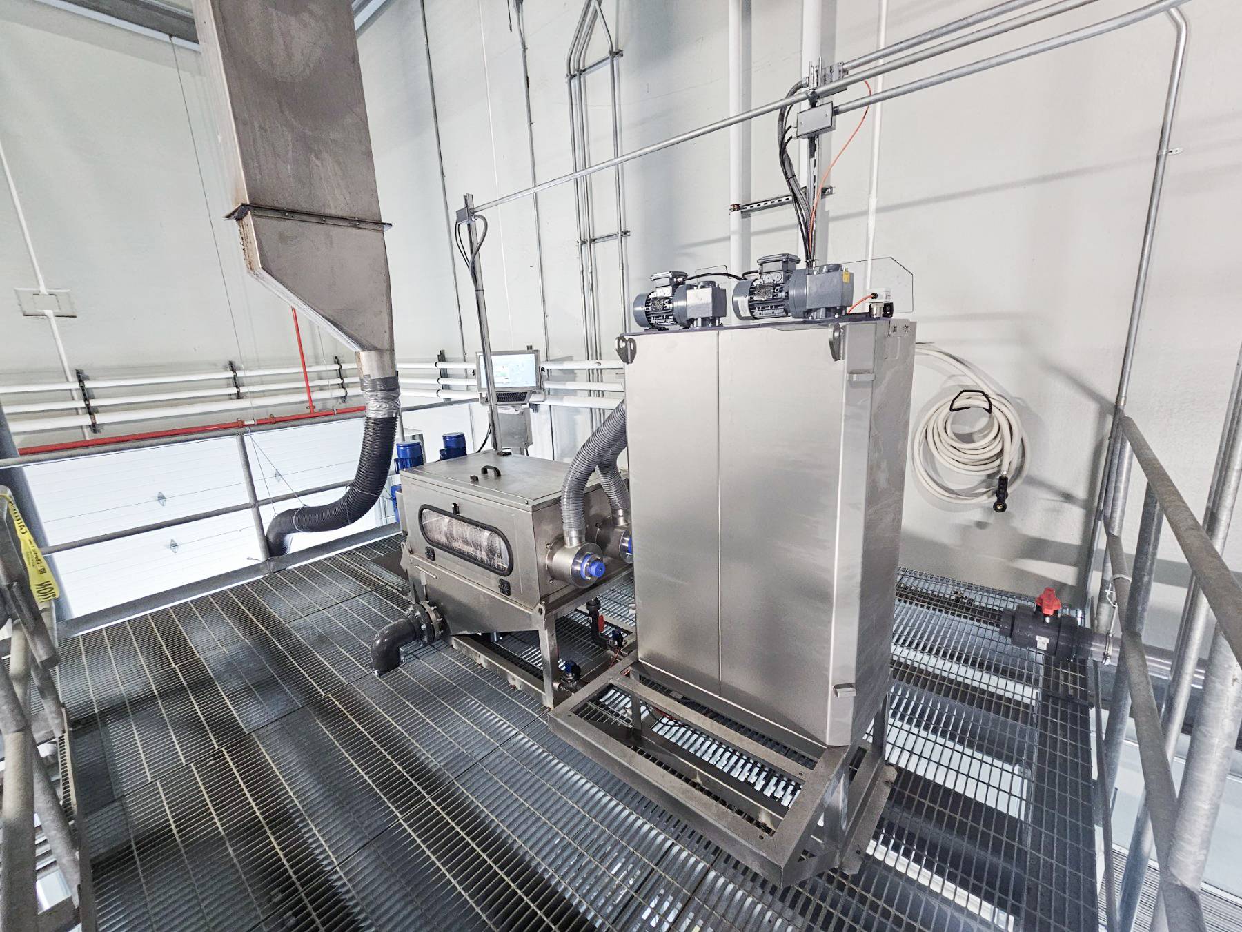 Рис. 9. Двокамерна ємність флокуляції